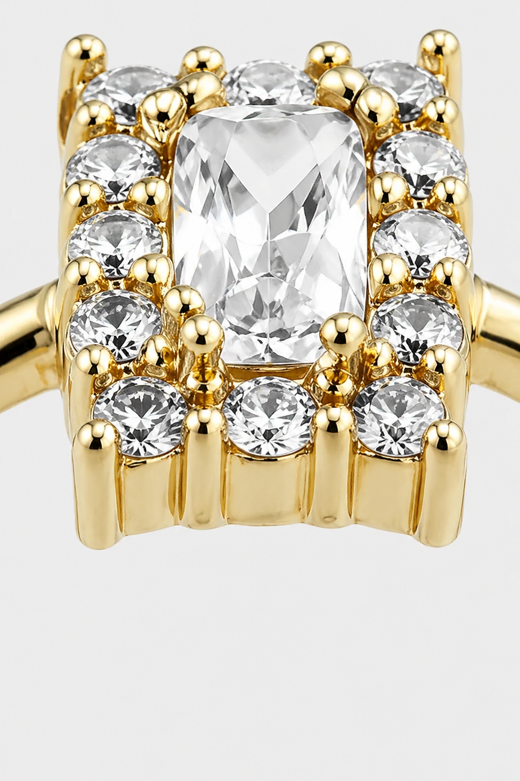 Rectangle Cluster Ring · Yellow Gold · Setup 2