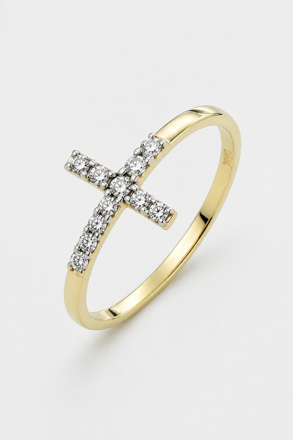 Cross Pave Ring · Yellow Gold · Setup 6