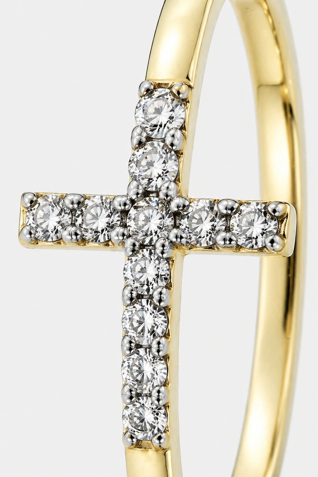Cross Pave Ring · Yellow Gold · Setup 2