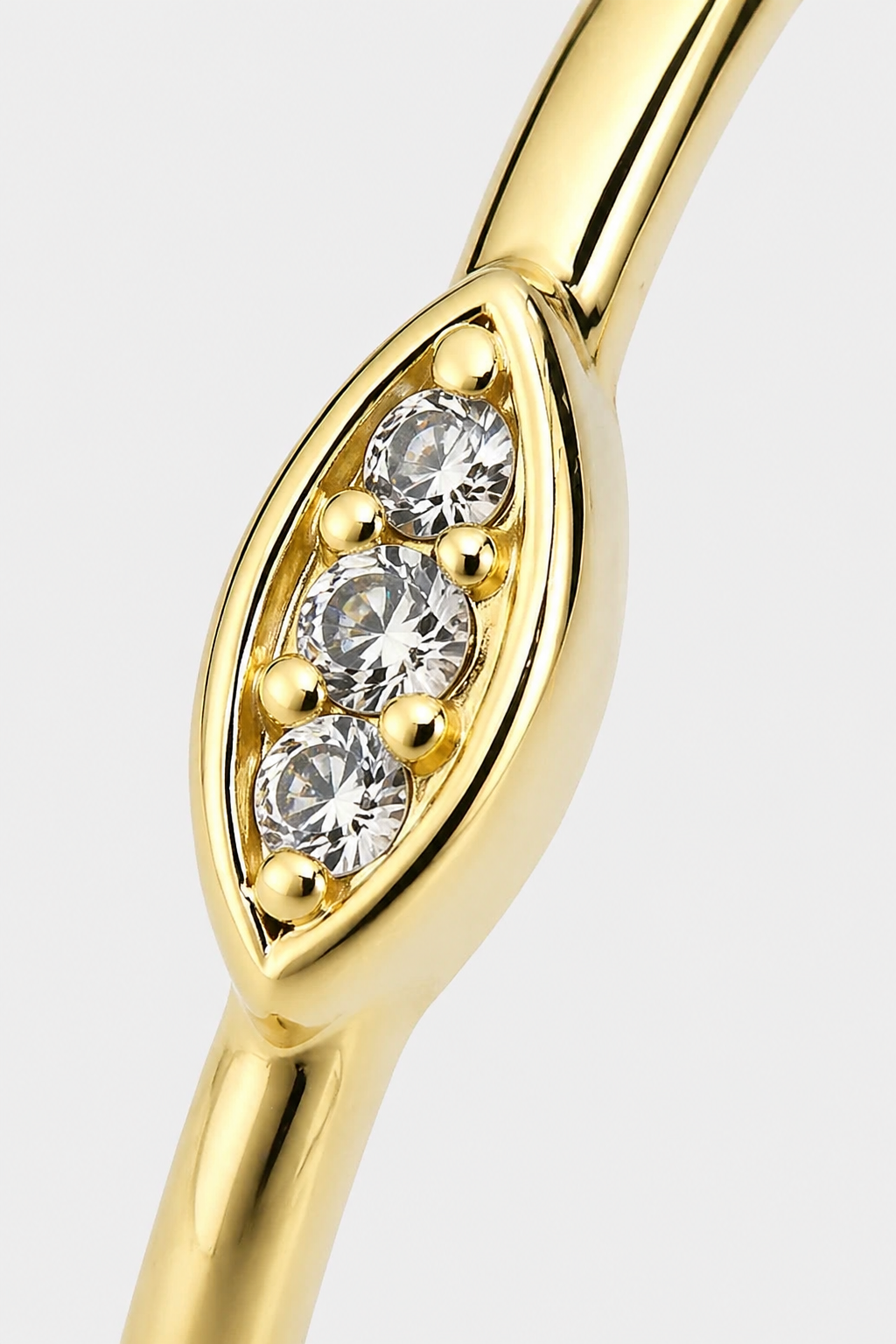 Tiny Marquise Ring · Yellow Gold · Setup 2