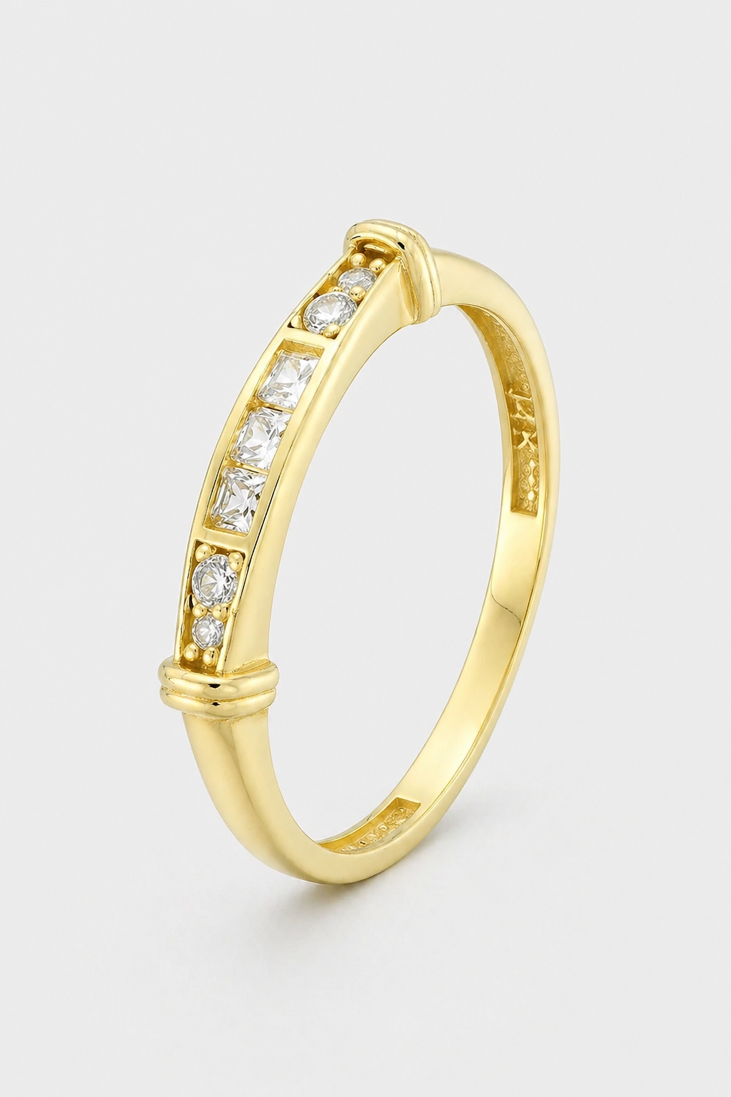Bar Pave Ring · Yellow Gold · Setup 6