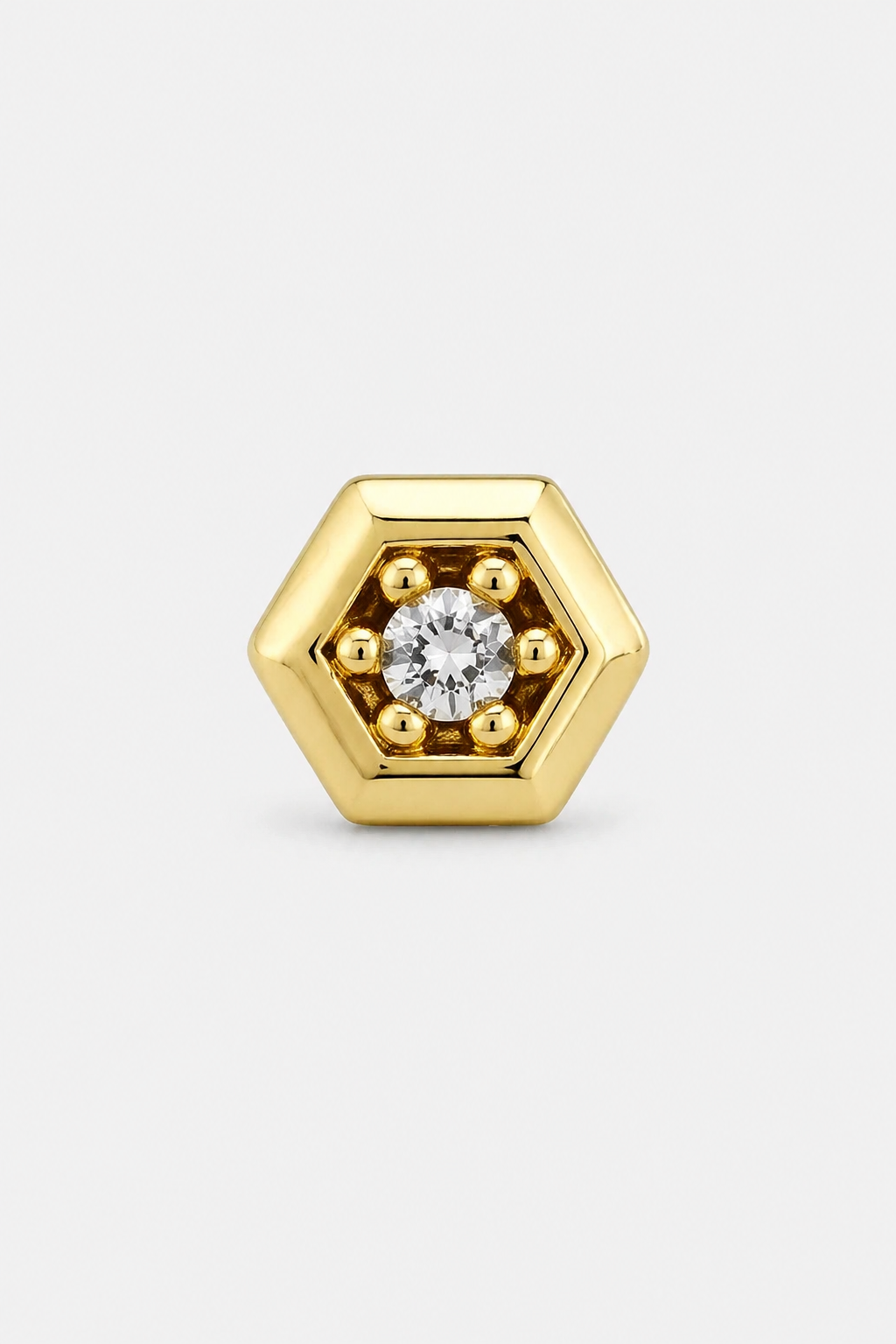 Hexagon Studs · Yellow Gold · Prompt 3