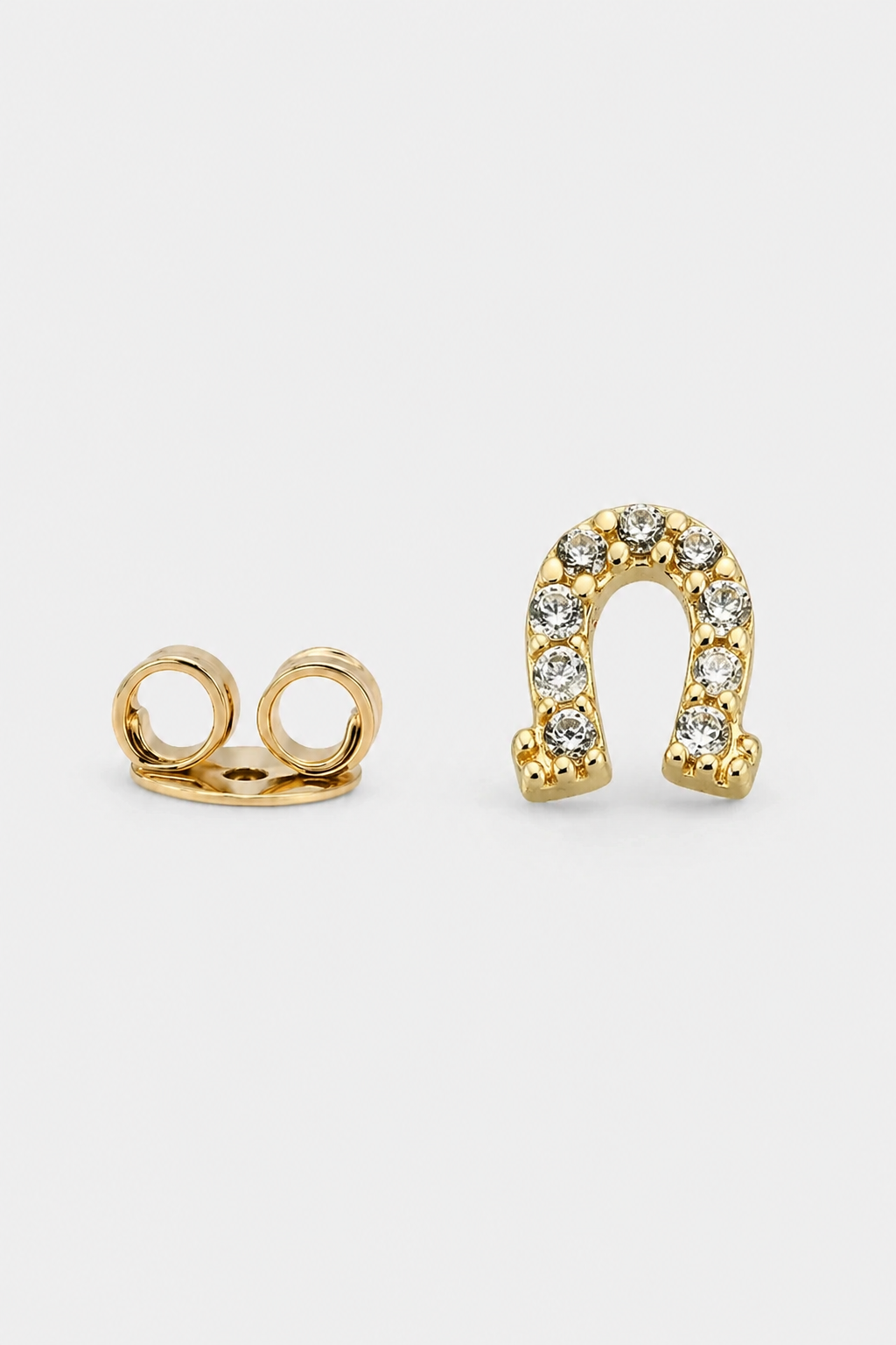 Horseshoe Studs · Yellow Gold · Prompt 4