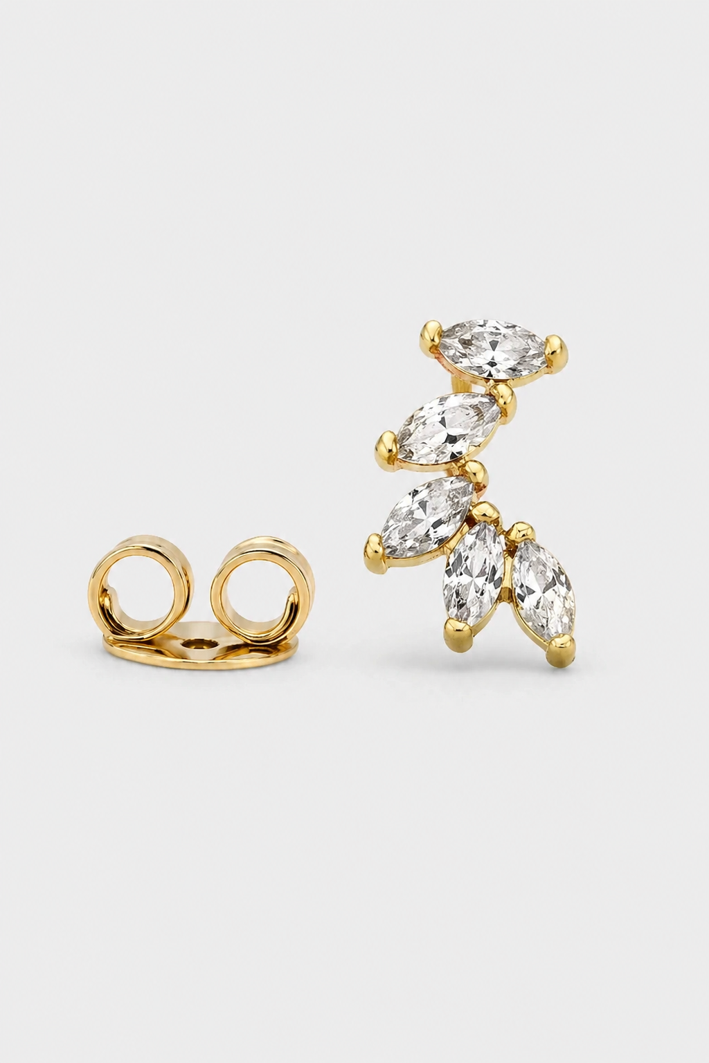 Marquise Arc Studs · Yellow Gold · Prompt 4