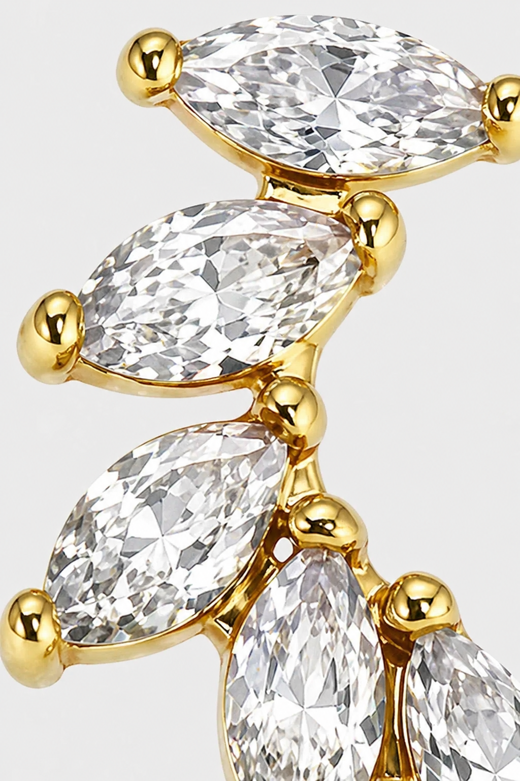 Marquise Arc Studs · Yellow Gold · Setup
