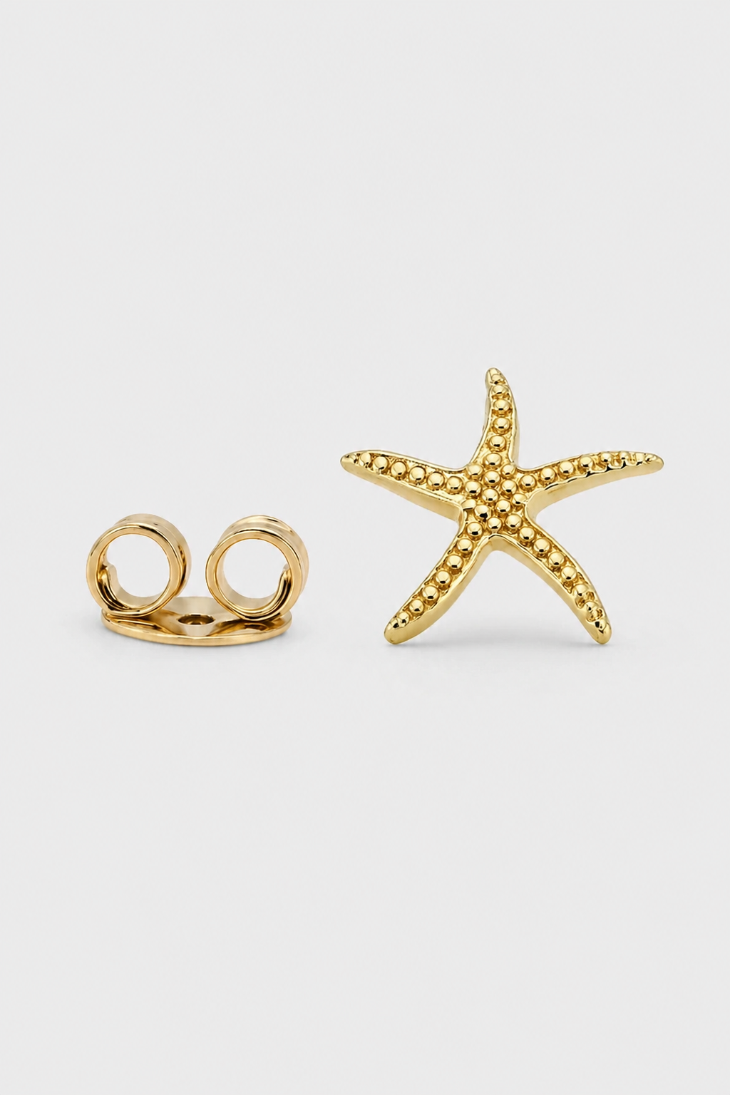 Starfish Studs · Yellow Gold · Prompt 4