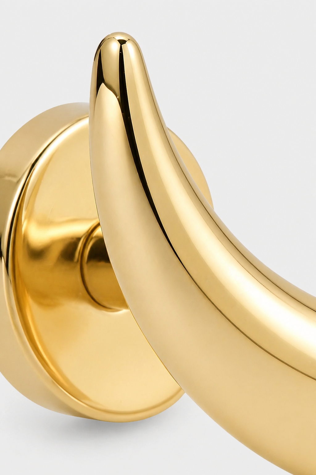 Crescent Flatback · Yellow Gold · Setup 4