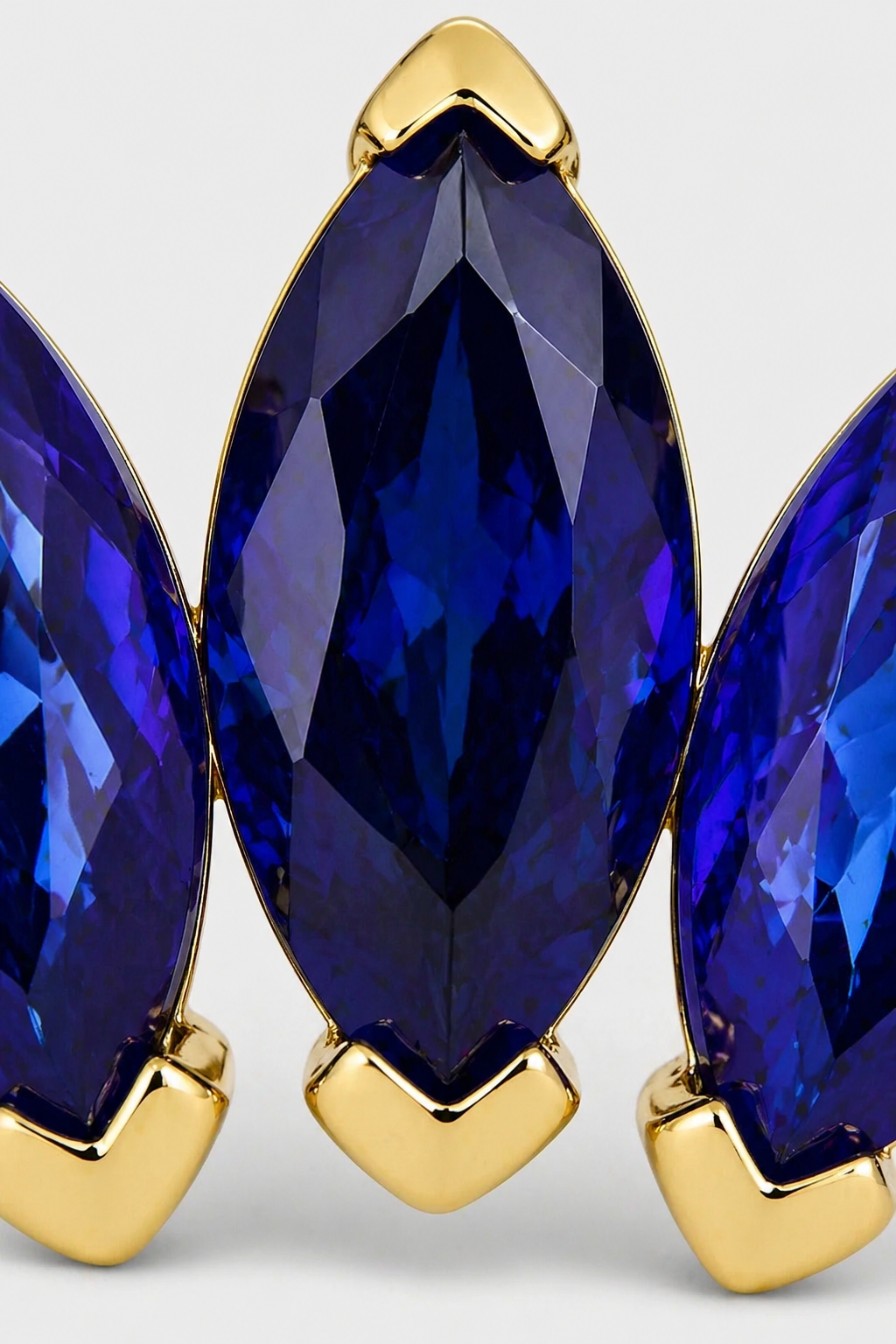 Blue Marquise Trio Flatback · Yellow Gold · Setup 4