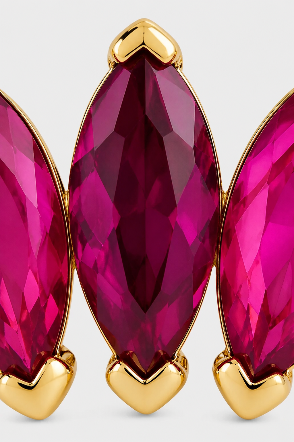 Pink Marquise Trio Flatback · Yellow Gold · Setup 4