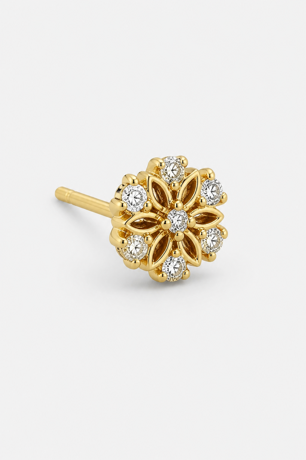 Petal Tip Studs · Yellow Gold · Setup 2