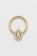 14k Gold Piercing Clicker mit Tropfen-Zirkonia · Yellow Gold · Studio 1/3 Guided [mj-base:003-0003] [mj-variant:001] [mj-role:variant_main] [mj-rank:0]