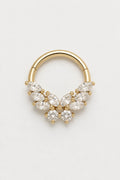 14k Gold Piercing Clicker mit Blütenmotiv · Yellow Gold · Studio 1/3 Guided [mj-base:003-0034] [mj-variant:001] [mj-role:variant_main] [mj-rank:0]
