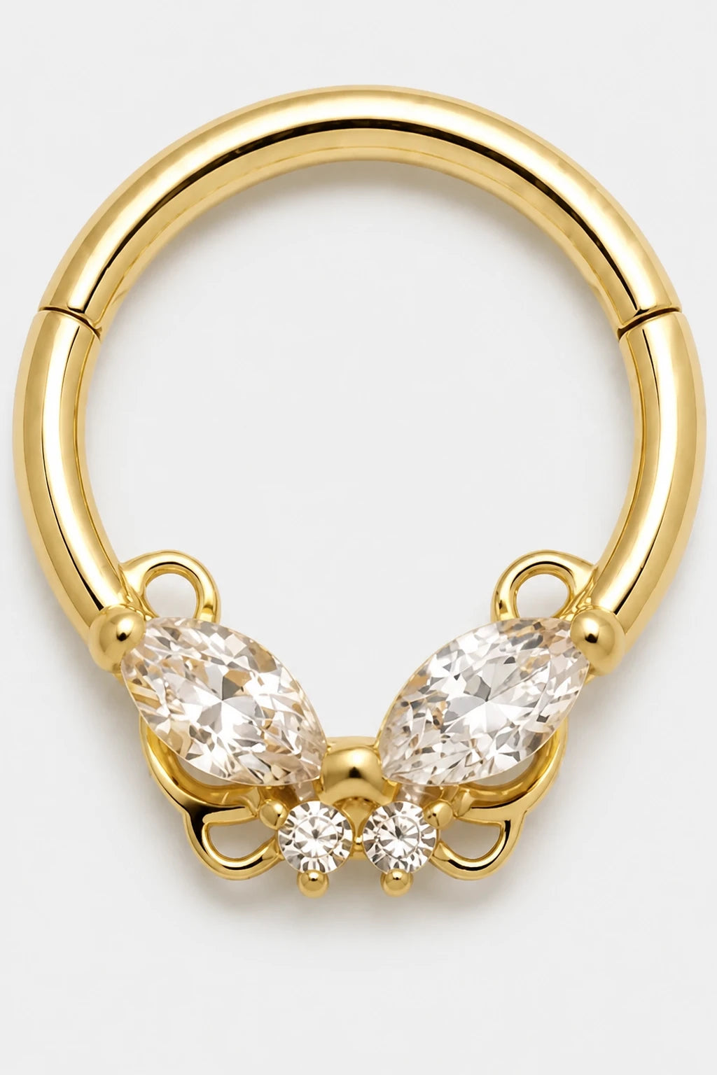 14k Gold Piercing Clicker mit Schmetterlingsmotiv · Yellow Gold · Studio 2/3 Macro