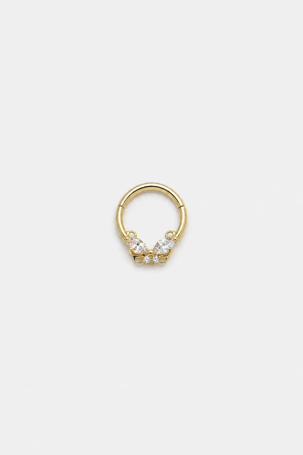 14k Gold Piercing Clicker mit Schmetterlingsmotiv · Yellow Gold · Studio 4/5 Wide