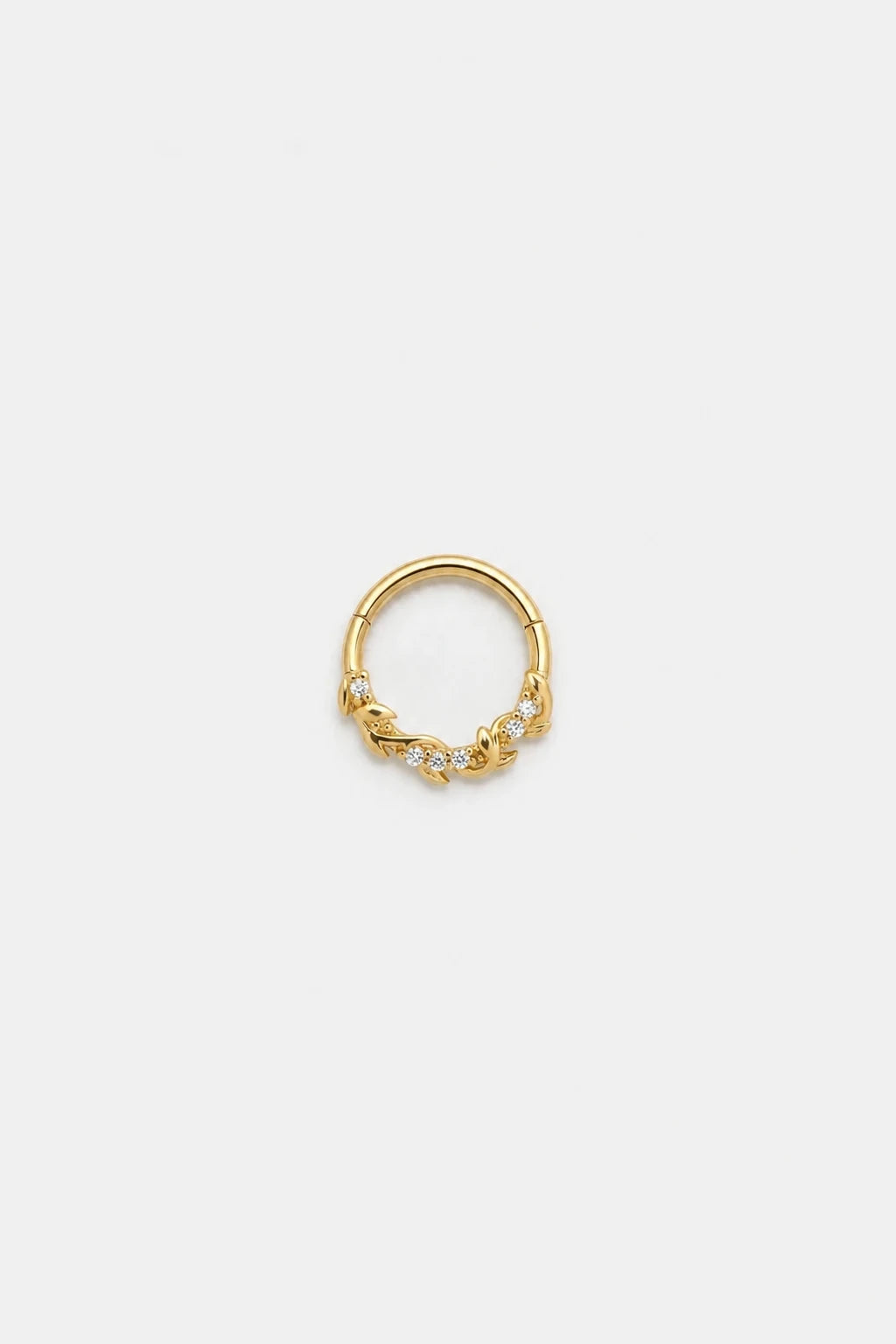 14k Gold Piercing Clicker mit Blattmotiv · Yellow Gold · Studio 4/5 Wide