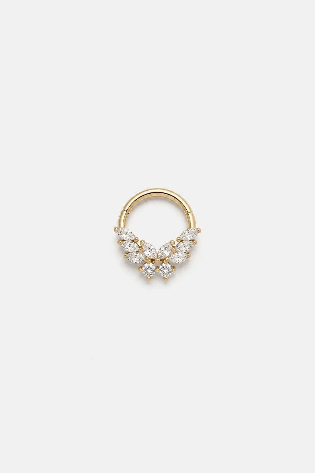 14k Gold Piercing Clicker mit Blütenmotiv · Yellow Gold · Studio 4/5 Wide