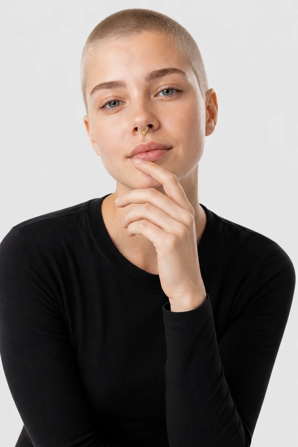 14k Gold Piercing Clicker mit Blütenmotiv · Yellow Gold · Septum 2/4 Direct Eye