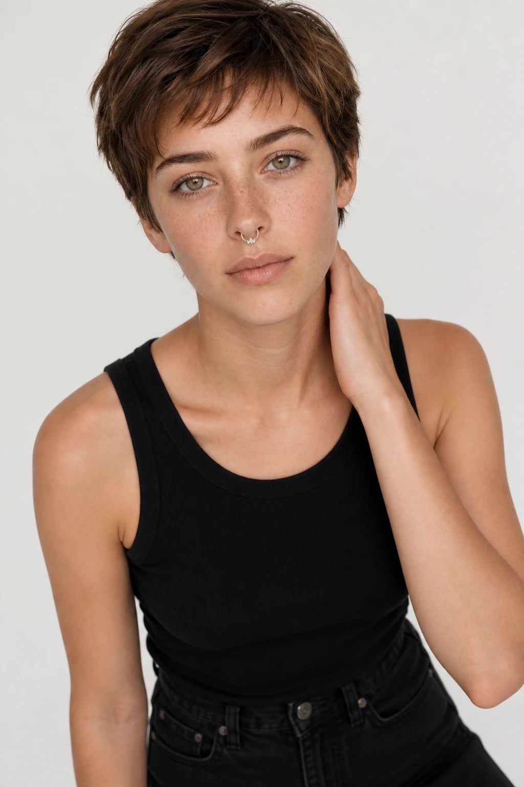 14k Gold Piercing Clicker mit drei Marquise-Zirkonia · Yellow Gold · Septum 3/4 Direct High