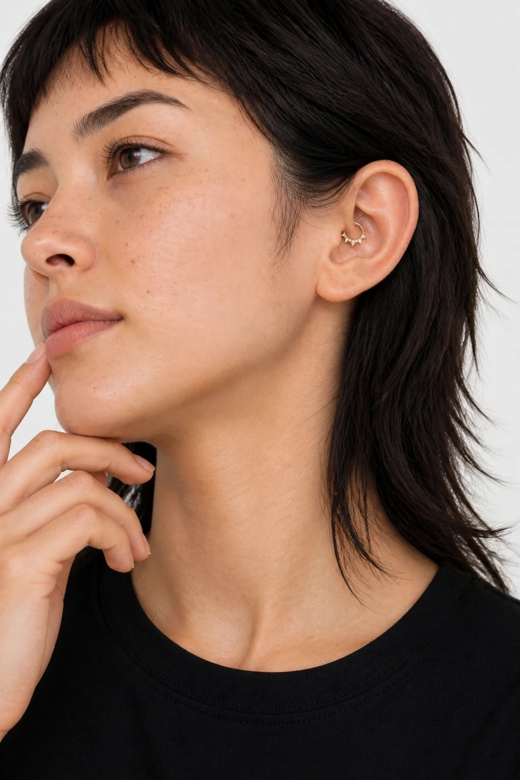 14k Gold Piercing Clicker mit Tropfen-Zirkonia · Yellow Gold · D Stack 4/6 Eyes Pose Copy