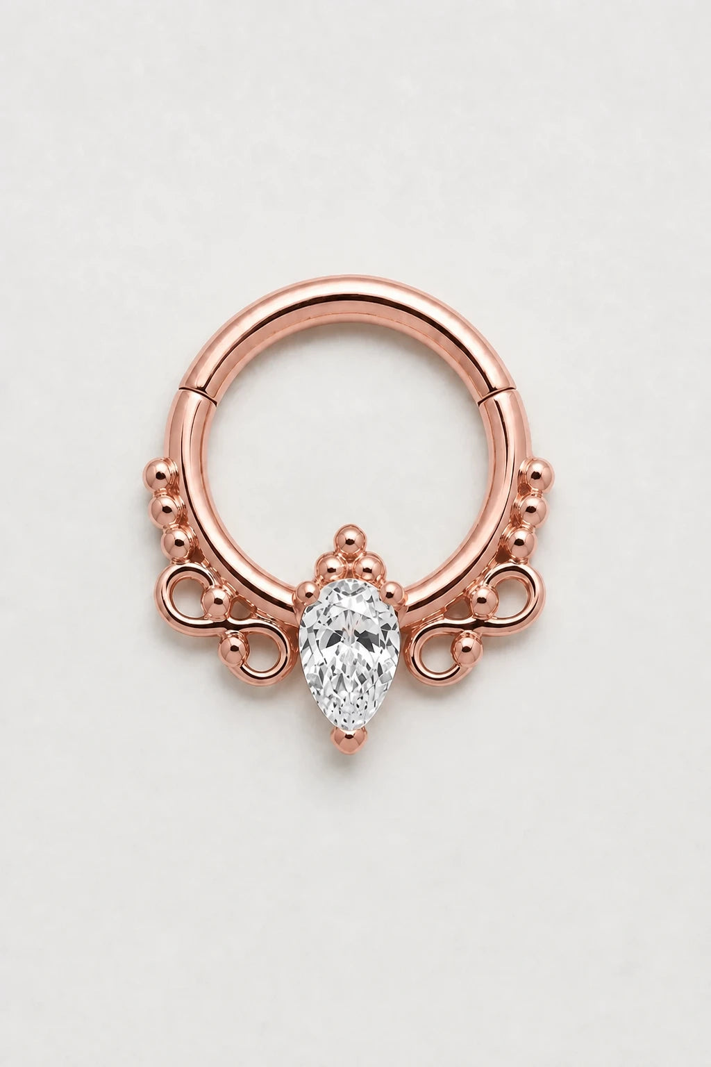 14k Gold Piercing Clicker mit Tropfen-Zirkonia · Rose Gold · Studio 1/3 Guided