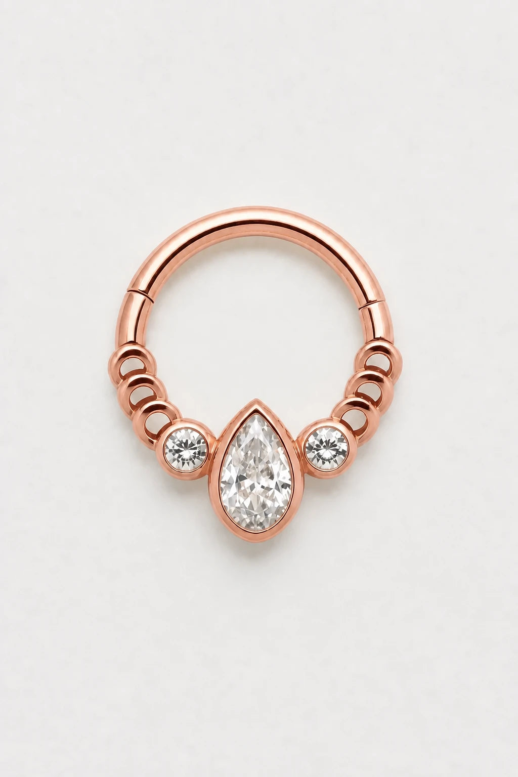 14k Gold Piercing Clicker mit Tropfen-Zirkonia · Rose Gold · Studio 1/3 Guided