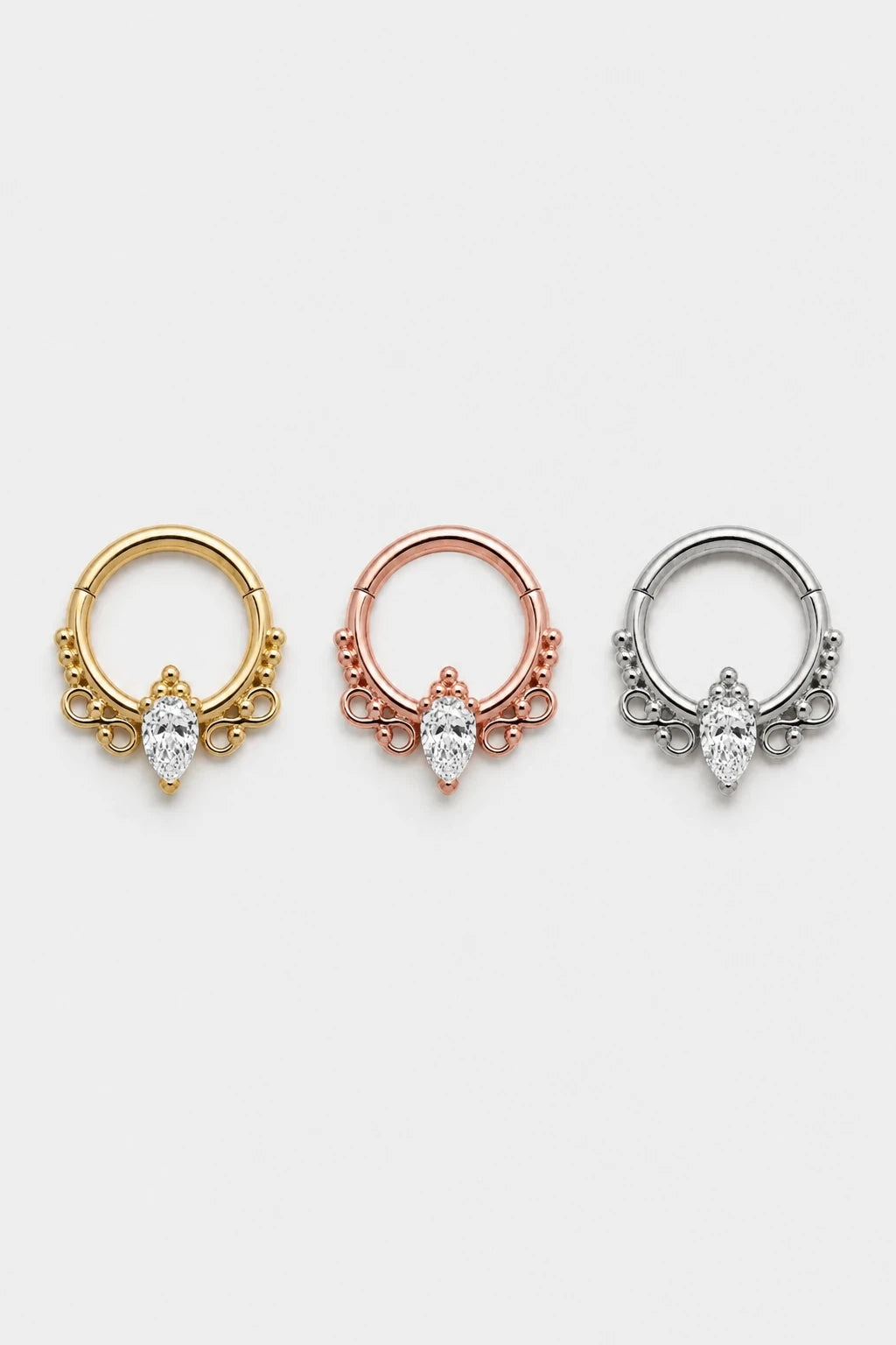 14k Gold Piercing Clicker mit Tropfen-Zirkonia · Yellow Gold · Studio 5/5 Colorways