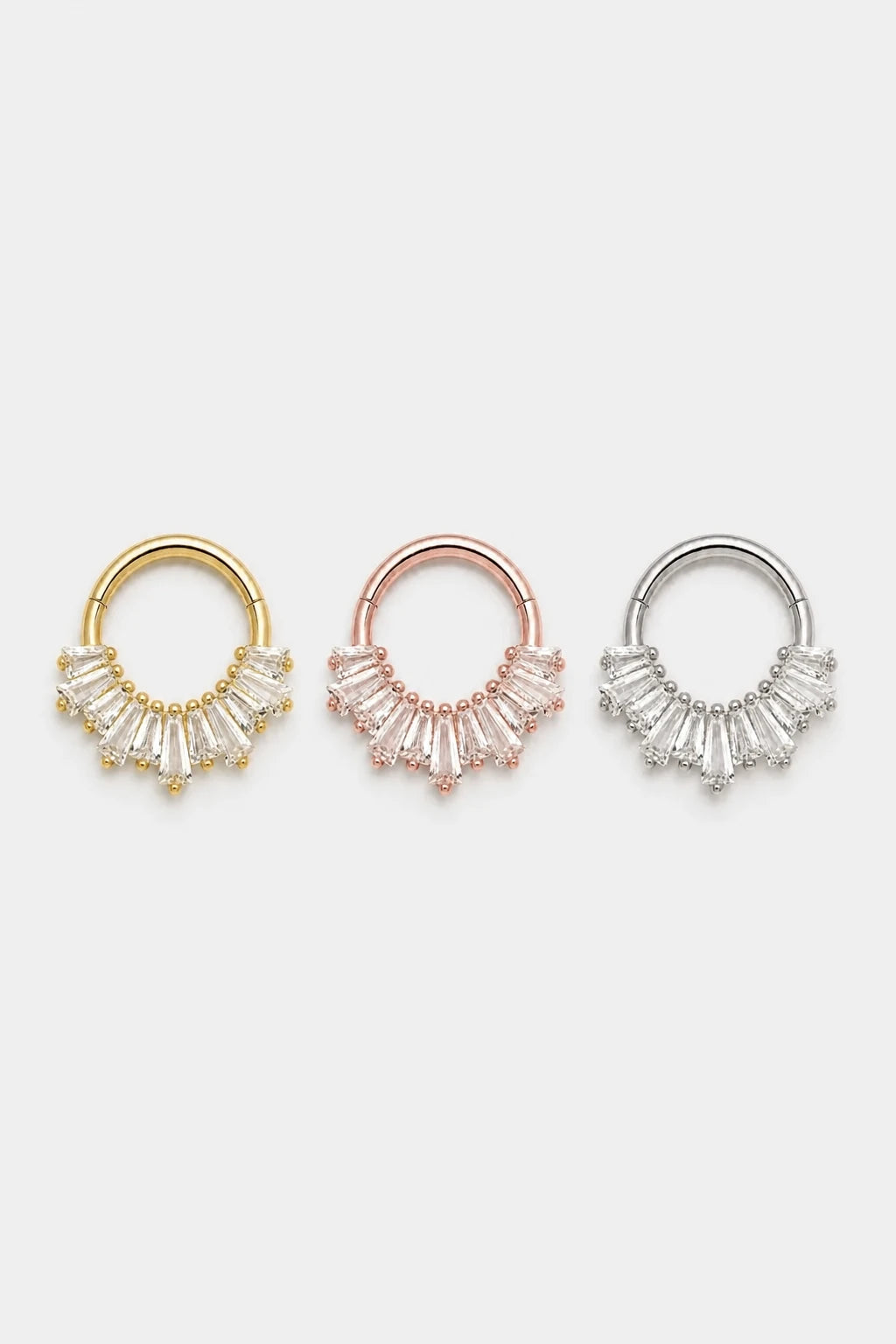 14k Gold Piercing Clicker mit Baguette-Zirkonia · Yellow Gold · Studio 5/5 Colorways