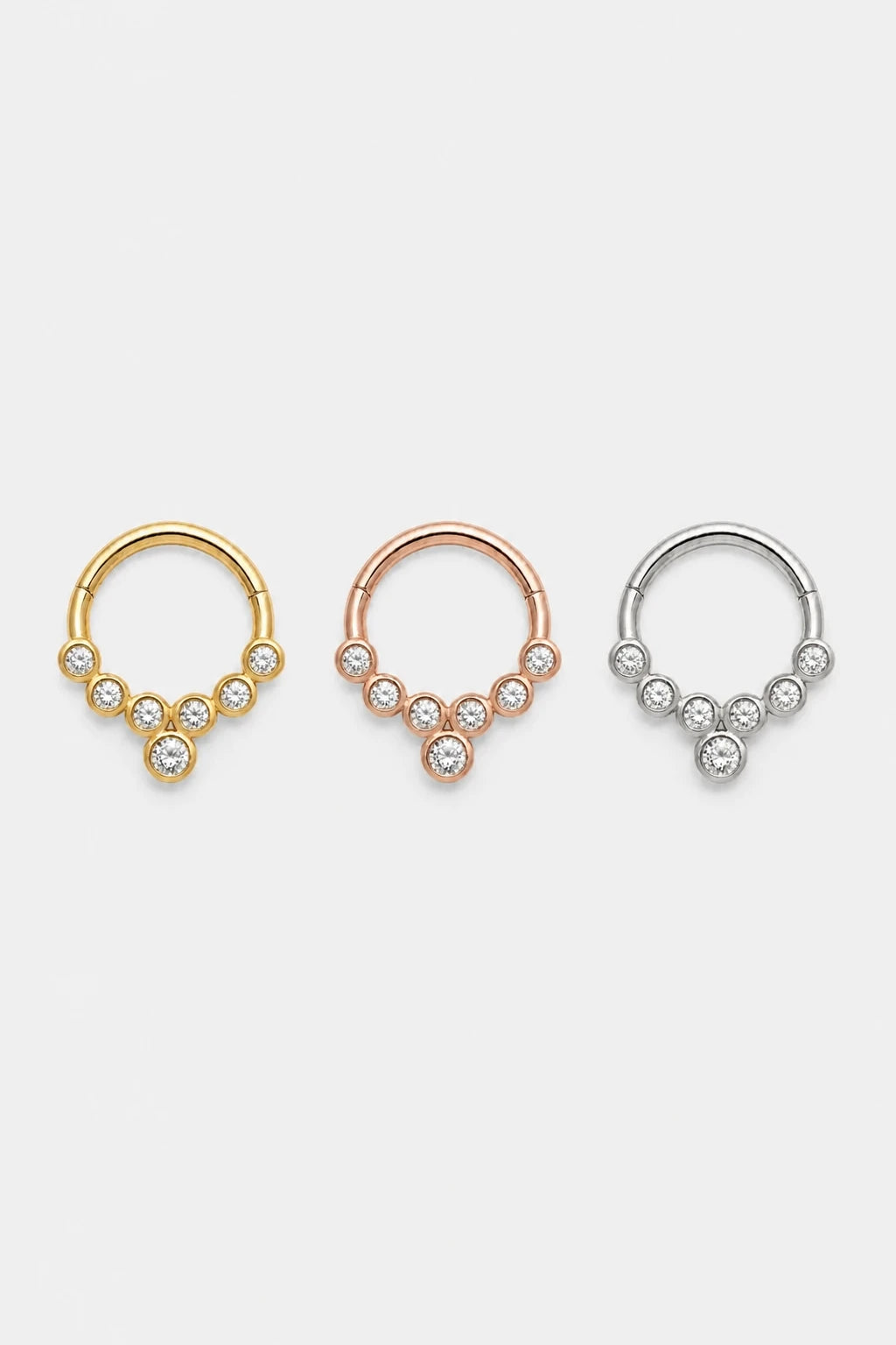 14k Gold Piercing Clicker mit klaren Zirkonia · Yellow Gold · Studio 5/5 Colorways