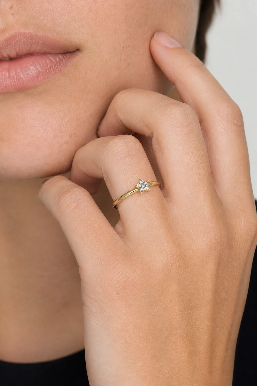 Star Pave Ring · Yellow Gold · Model 1