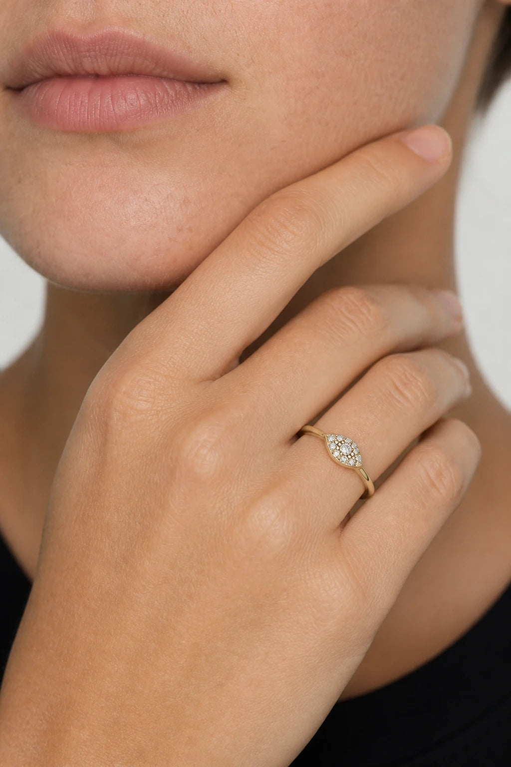 Evil Eye Marquise Ring · Yellow Gold · Model 1