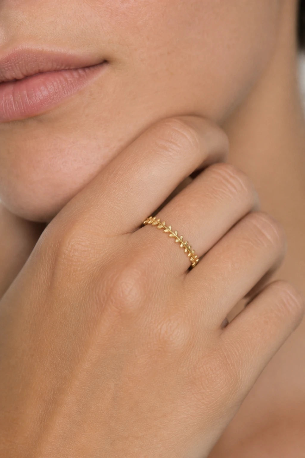 Petal Band Ring · Yellow Gold · Model 1