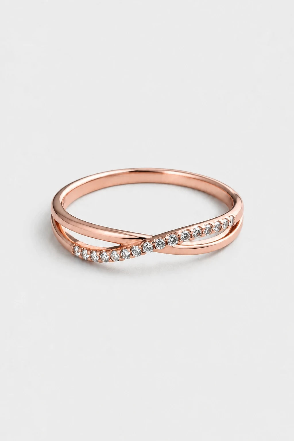 Crossing Pave Ring · Rose Gold · Setup