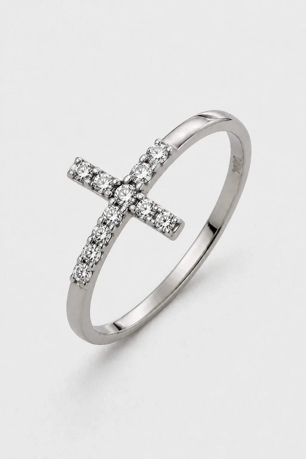 Cross Pave Ring · White Gold · Setup 6