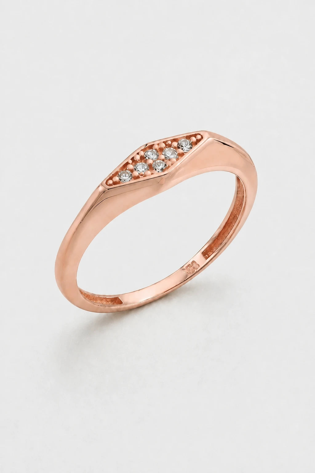 Tapered Cluster Ring · Rose Gold · Setup 6