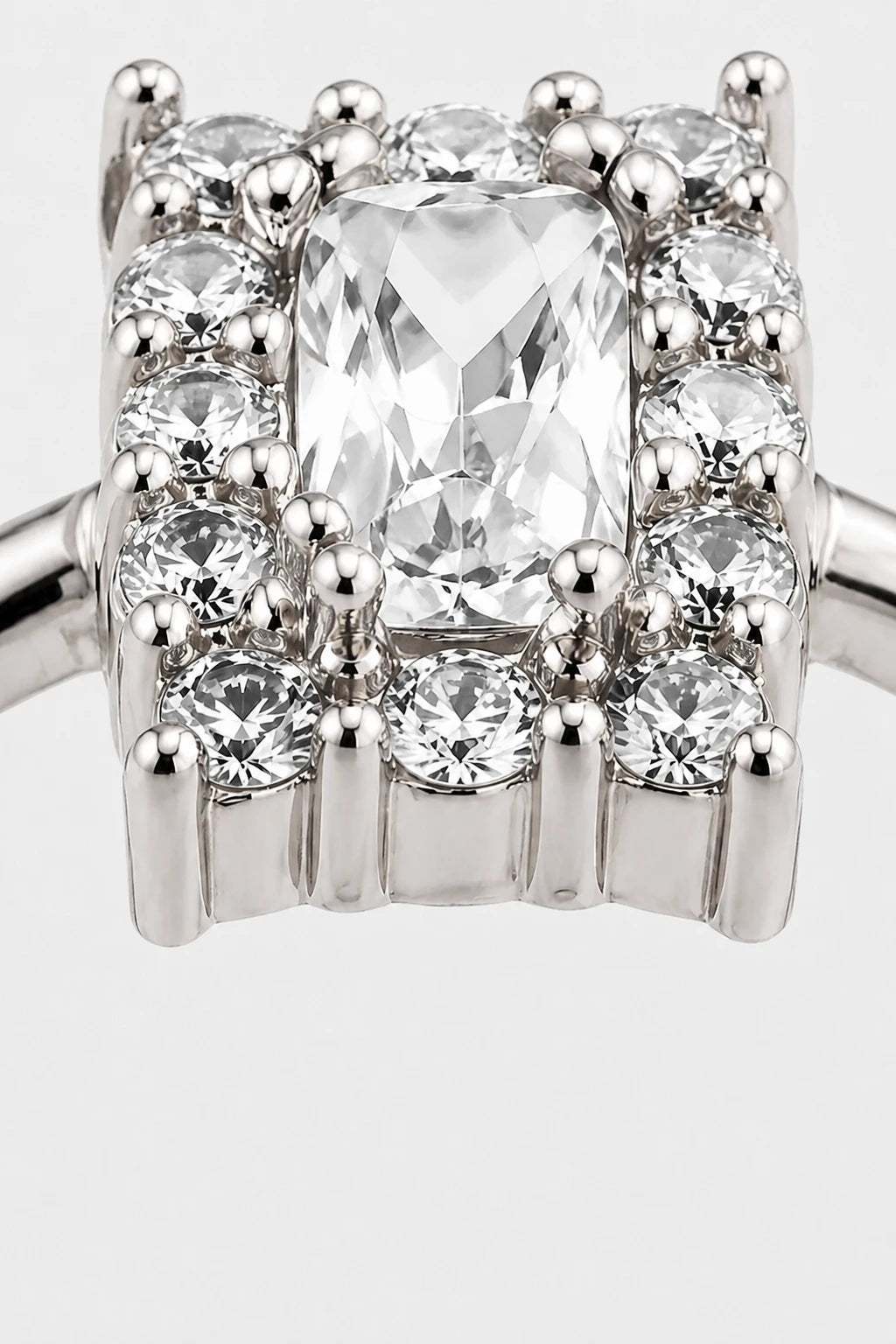 Rectangle Cluster Ring · White Gold · Setup 2