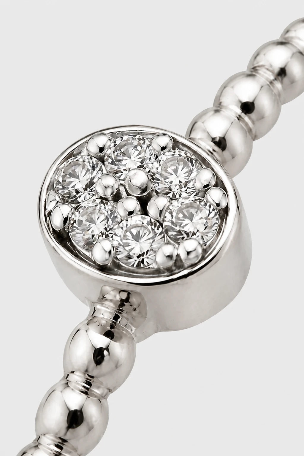 Beaded Oval Cluster Ring · White Gold · Setup 2