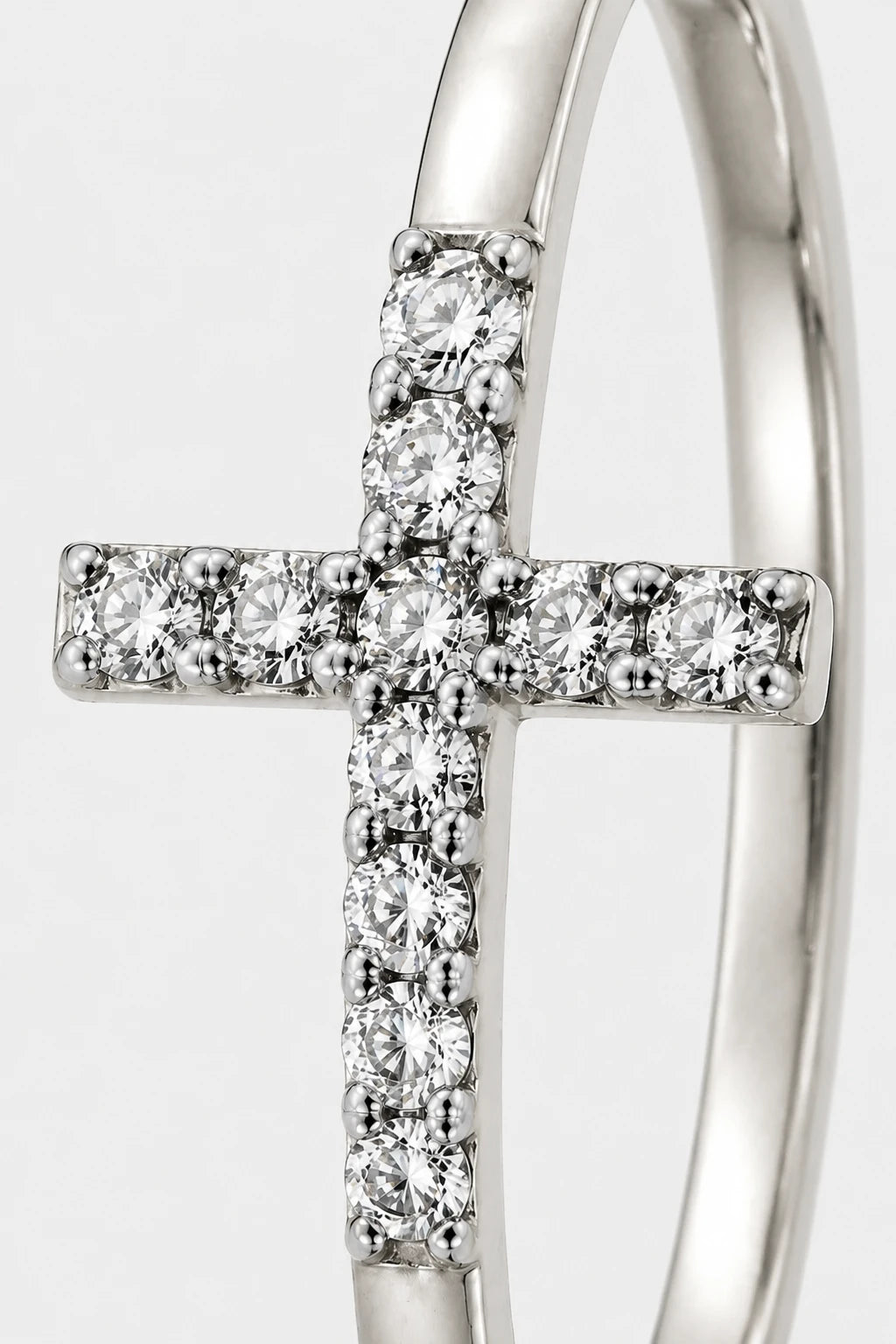 Cross Pave Ring · White Gold · Setup 2
